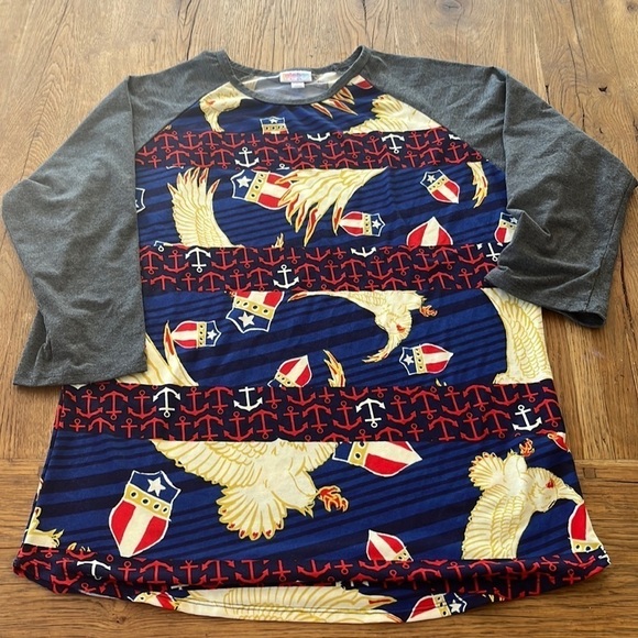 Lularoe Randy Top - Picture 2 of 4